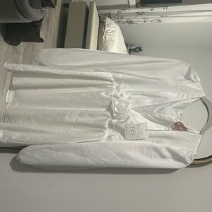 Show Me Your Mumu Rosetta Mini Dress 
Never worn with tags on it.